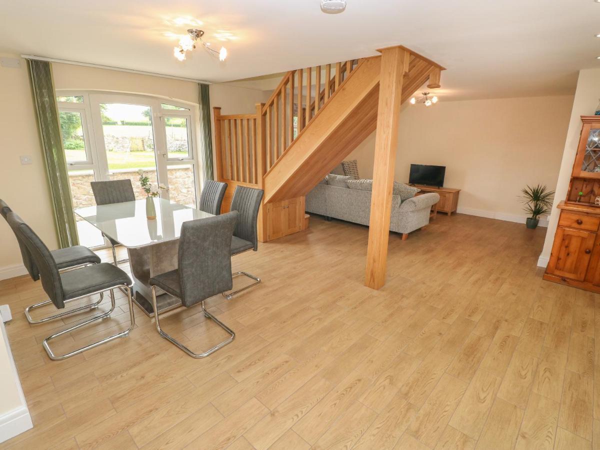 Villa Woodpecker Barn à Pontyclun Extérieur photo