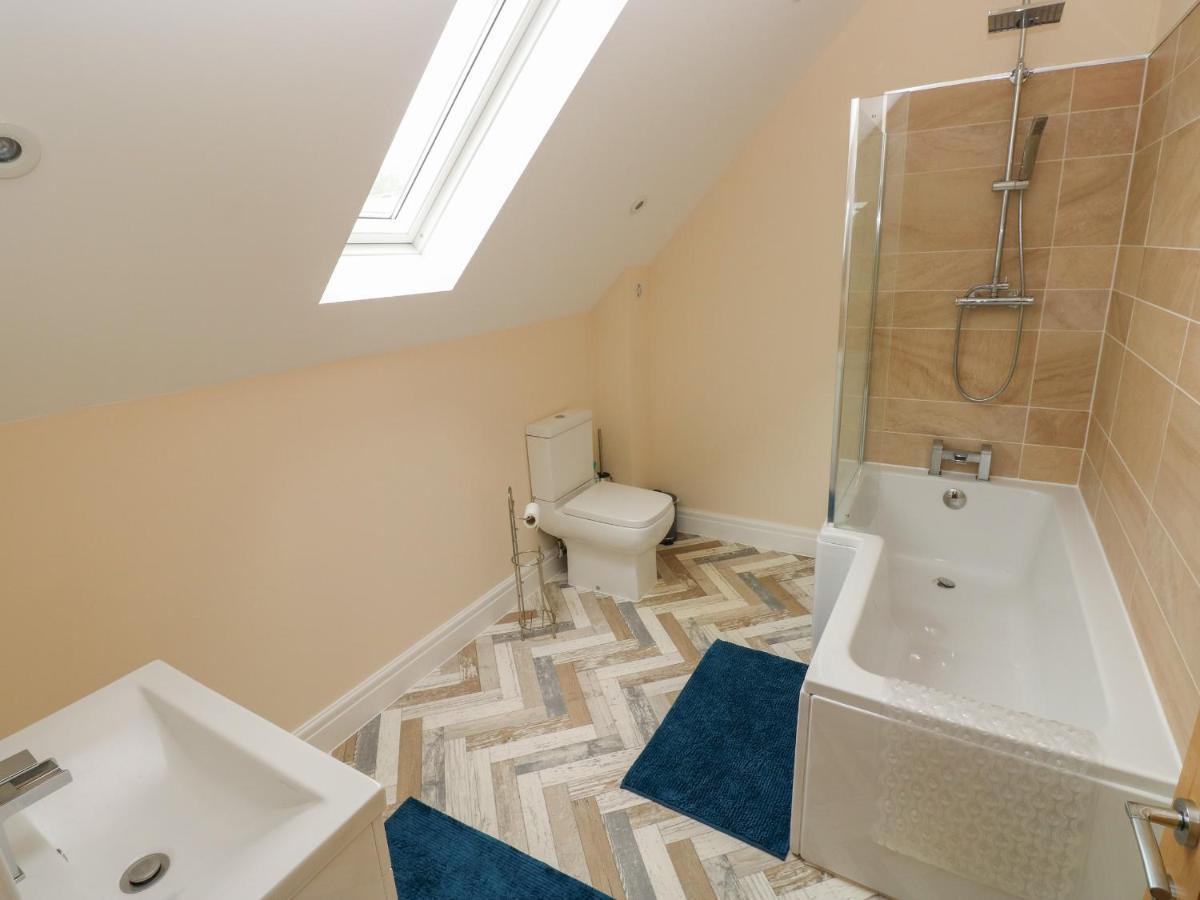 Villa Woodpecker Barn à Pontyclun Extérieur photo